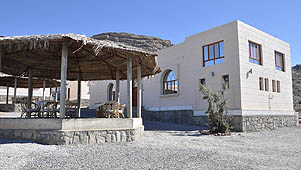 Al-Hoota Resthouse