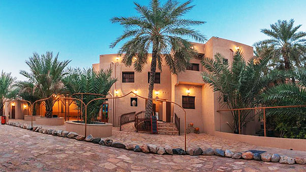 Bustan Inn